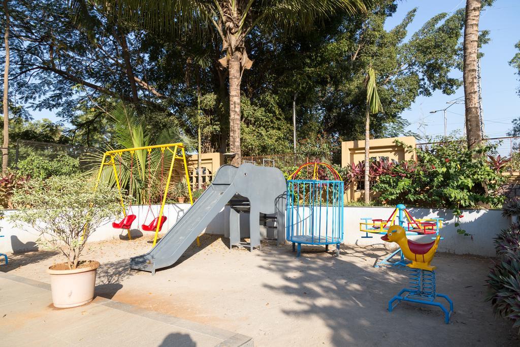 Collection O Hotel Rajwada Near The Pavillion بونة المظهر الخارجي الصورة