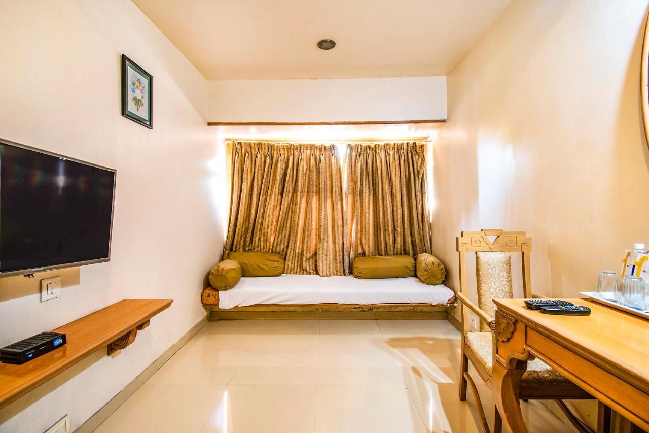 Collection O Hotel Rajwada Near The Pavillion بونة المظهر الخارجي الصورة